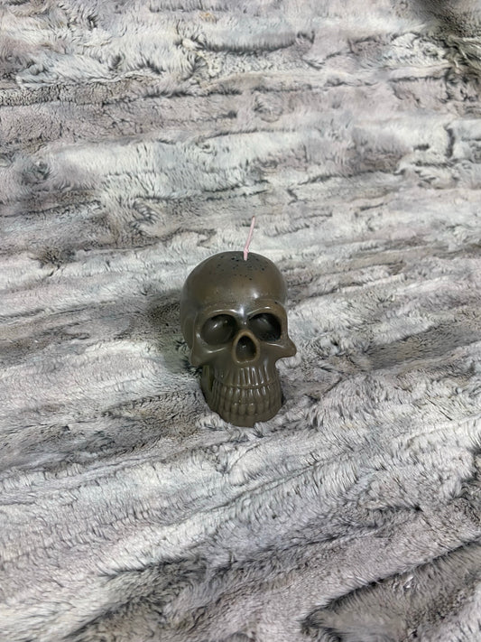 Gray Skull Candle